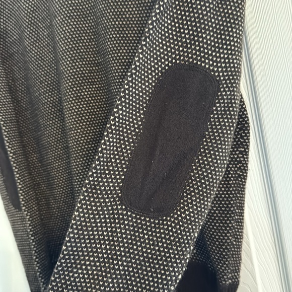 Barrow & Grove sweater - Picture 3 of 4